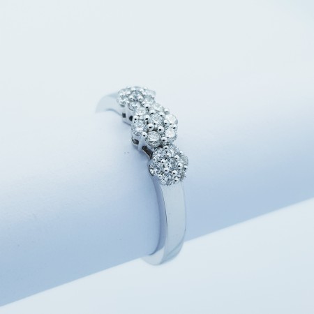 Trilog Ring in 18kt Gold with Diamonds Certified 0.32 ct Total - Model (Magic)