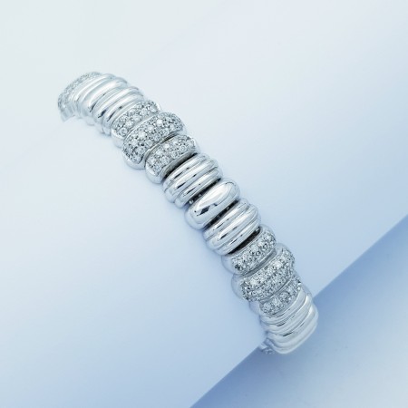 Bracelet with diamonds 2.70 Ct purity vs color G 47.50 G 18 kt Gold