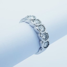 18kt Gold Veretta Ring with Certified Diamonds - Model (Caterpillar)