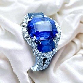 Anello in Oro 18kt con Diamanti e Zaffiri Naturali