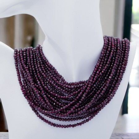 Rhodolite Necklace Wire 81ct Total