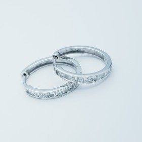 Orecchini Cerchio in Oro Bianco con Diamanti Certificati 0.55 ct Totali