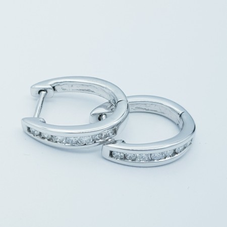 White Gold Hoop Earrings with Certified Diamonds 0.27 ct Total