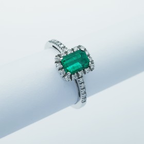 18kt Gold Ring with Emerald and Certified Diamonds - Model (Borg)