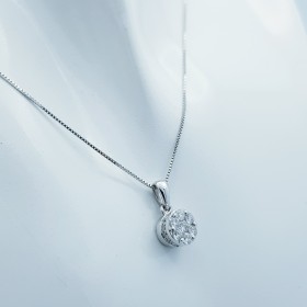 DIAMONDS DOTS en or 18 carats 0.59 ct total - Modèle (MAGIC)