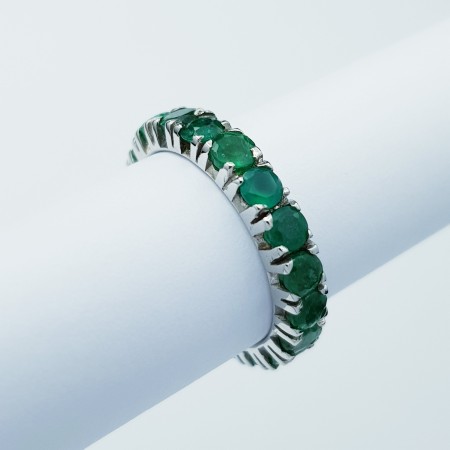 18kt Gold Veretta Ring with Certified Emeralds - Model (GreenBand)