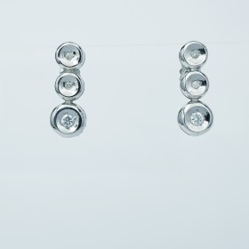 Boucles d'oreilles en or 18 carats DIAMANTS 0.13 ct total - Modèle (Oignon)