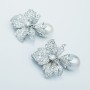 BOUCLES D'OREILLES EN OR 18 kt avec DIAMANTS et PERLES - Modèle (Feuille)