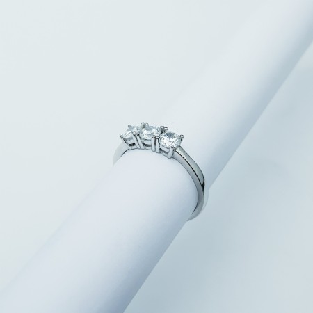 TRILOGY ring 2,40 CT in rhodium silver with Zircon diamonds