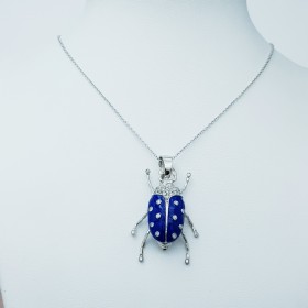 Collier pendentif en or blanc 18kt et diamants certifiés - Modèle (Scarab)