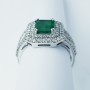 Anello in Oro 18kt con Smeraldo e Diamanti Certificati - Modello (Berlino)