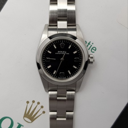 Rolex Oyster Perpetual Lady 24mm With paper Mint condition stahl steel 22215BL1