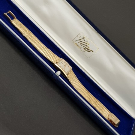 Original Omega watch in 18kt Gold from the 1930s