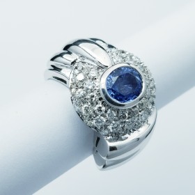 Bague en or 18 carats avec saphir et diamants certifiés - Modèle (amande)