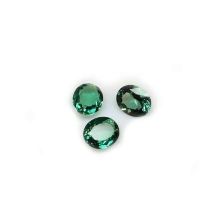 Green Topaz Oval 2.24 carat 7.75 x 9.90 mm