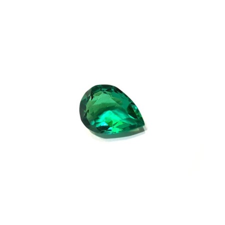 Goutte de topaze verte 1,90 carat 7,0 x 9,0 mm